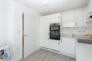 Kitch 2- click for photo gallery